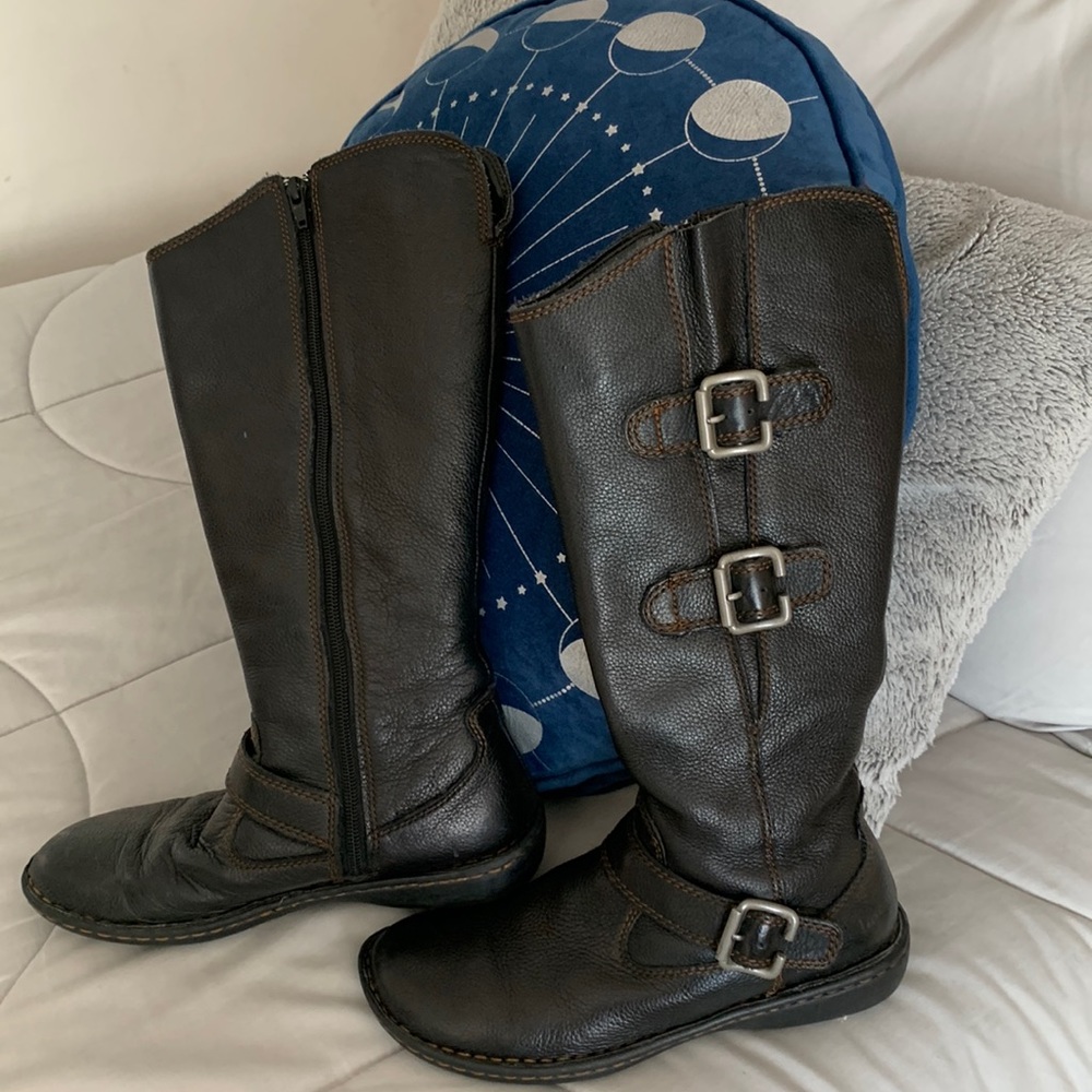 Full leather size 7 Clark boots